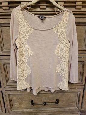American Eagle Outfitters Beige Lace-Trim Long Sleeve Top